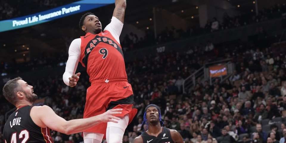 I Raptors hanno battuto gli Heat dietro un’altra straordinaria partita casalinga di RJ Barrett