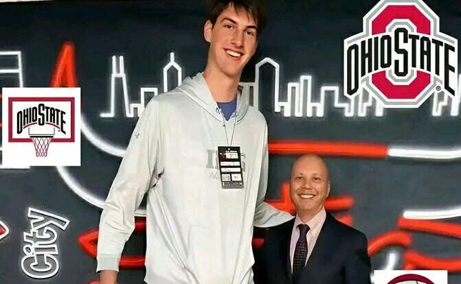 Breaking News: No.1 star player in America, stands 8.5-foot-tall committs to Ohio State basketball over Tennessee vols and Georgia – 1o2